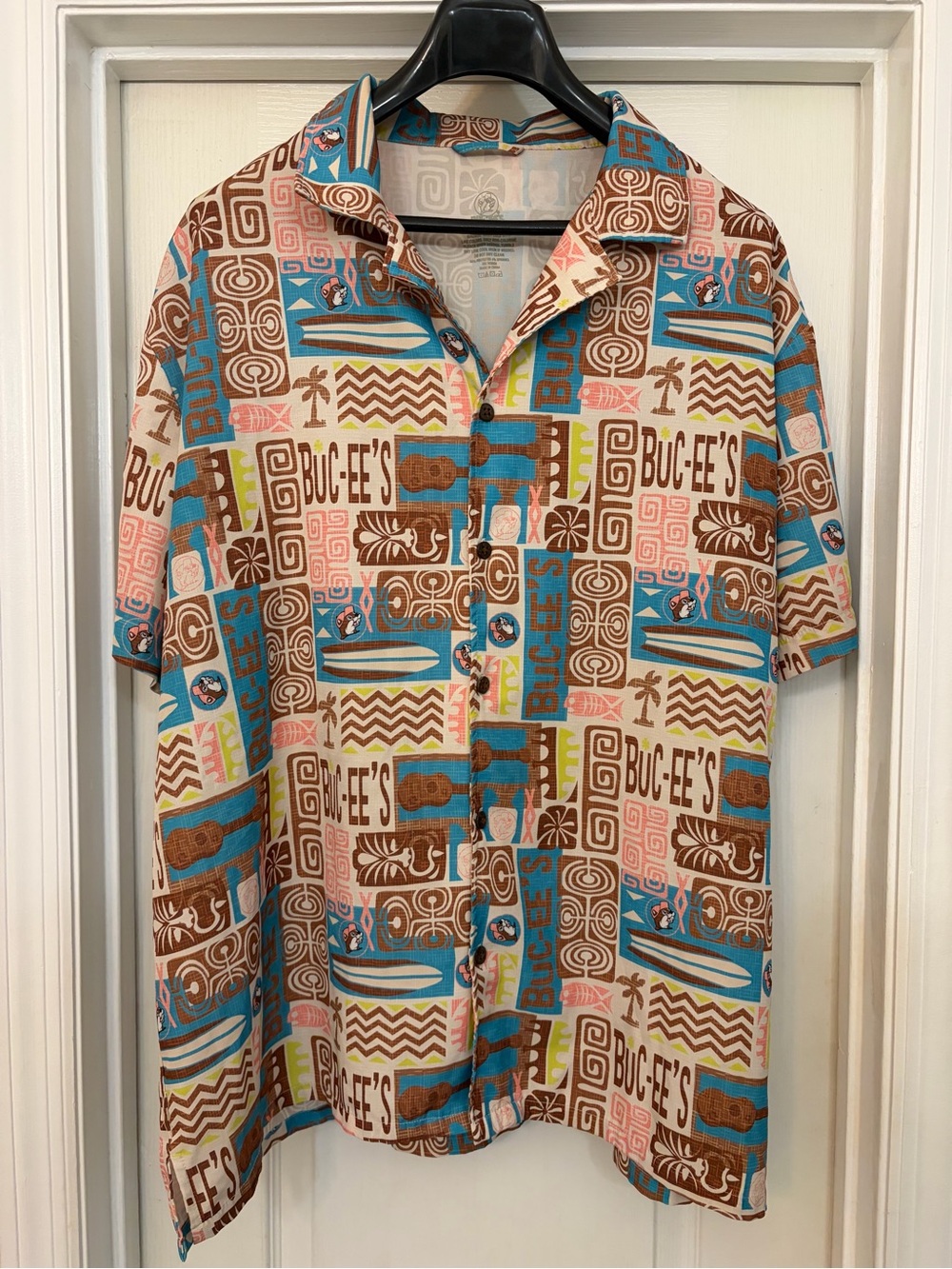Buc-ee's Short-Sleeve Camp Shirt in Turquoise & Brown